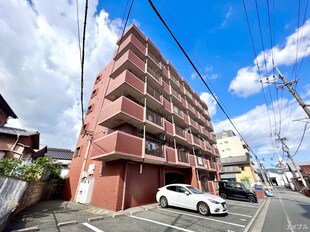 陣山スカイマンション(601)の物件外観写真